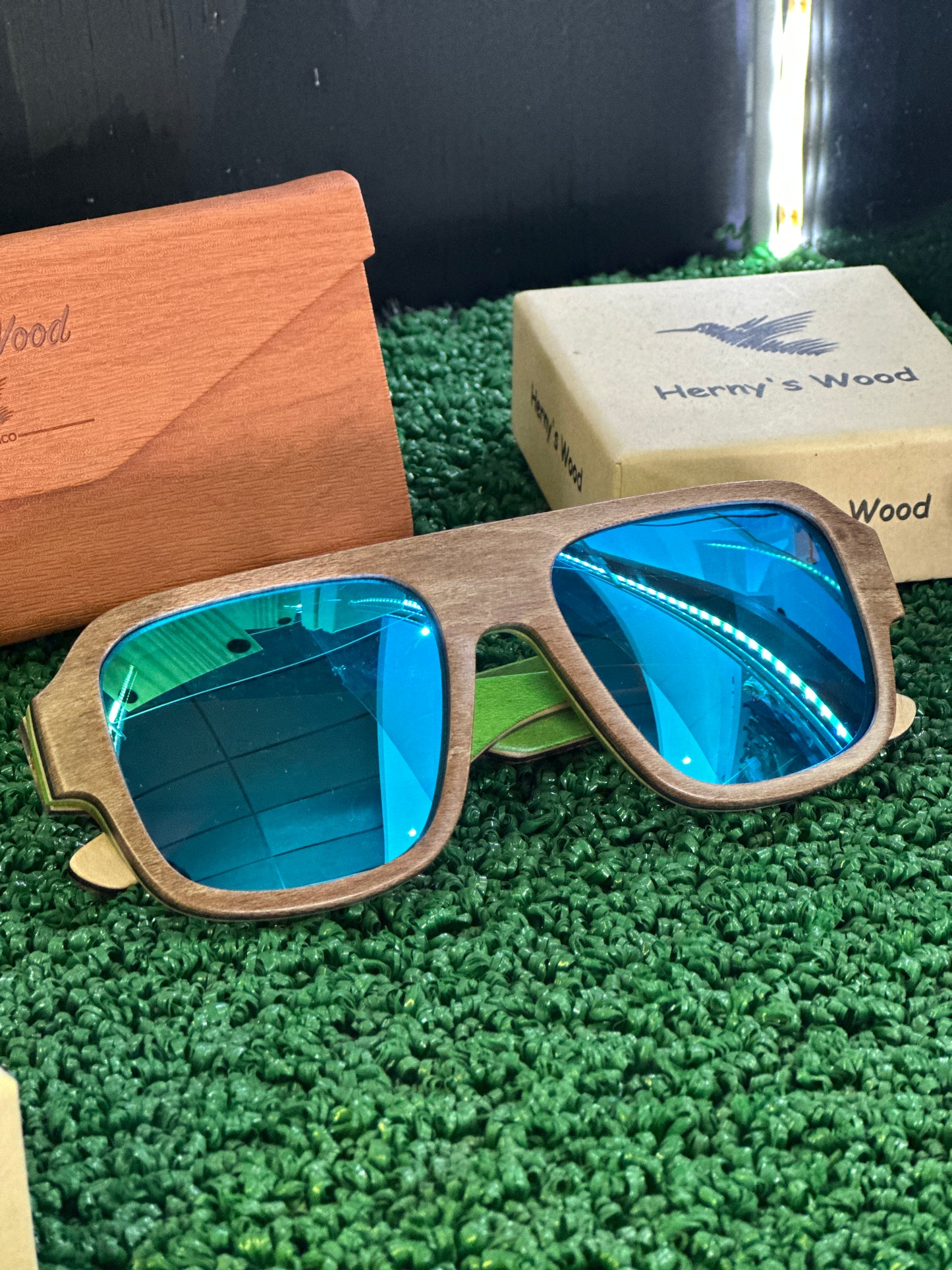 Snapwave Brown