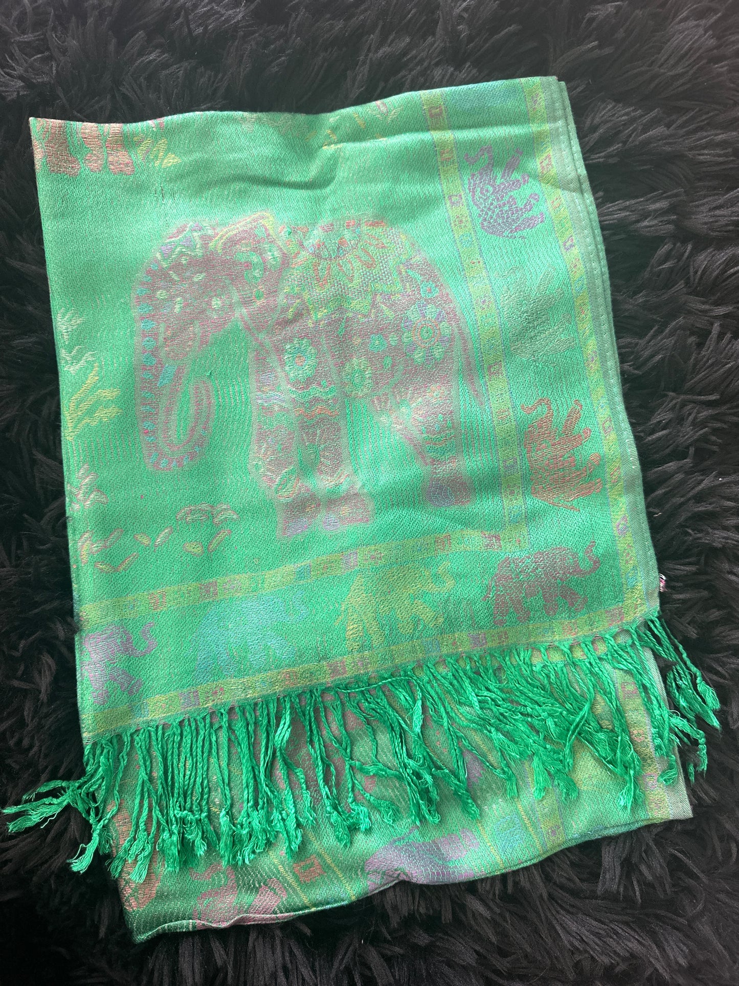 Pashminas Green Elephant