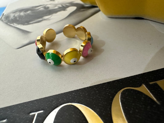 Colored Eyes Ring