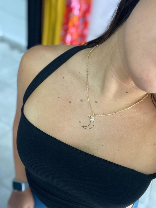 Moon Pearl Necklace