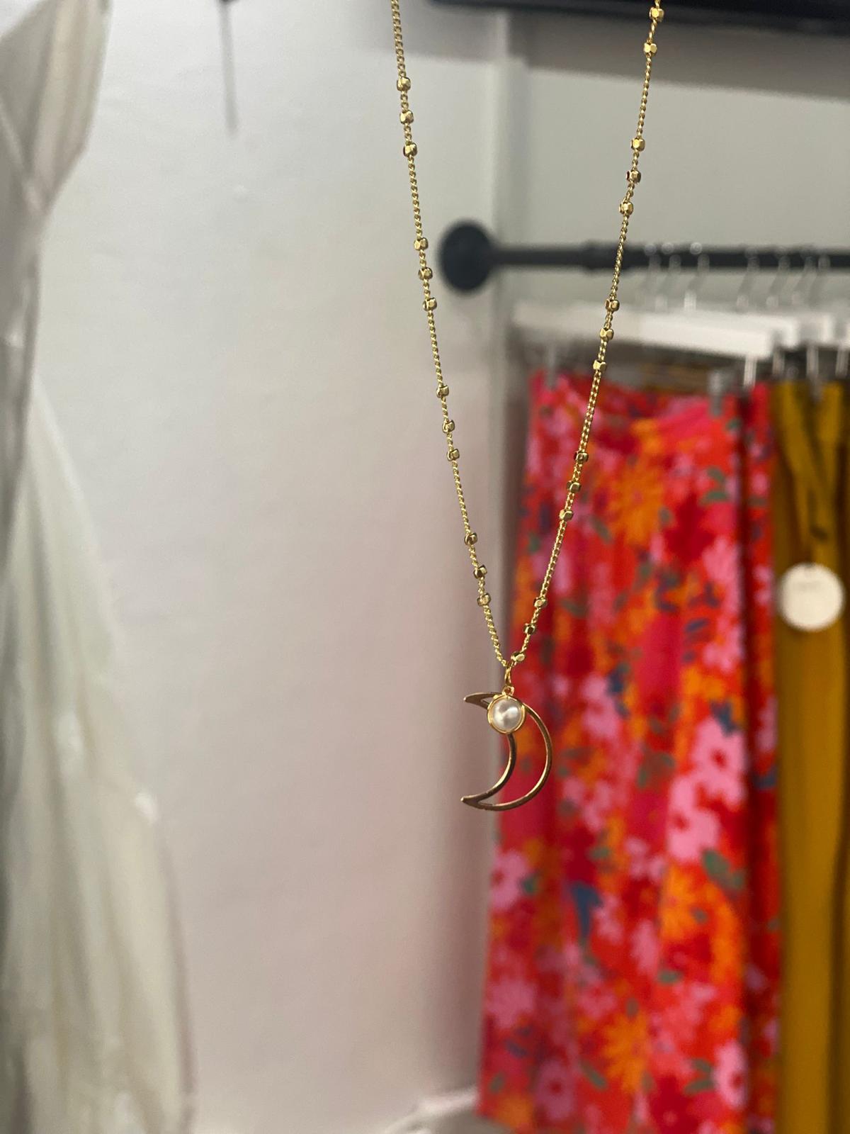 Moon Pearl Necklace